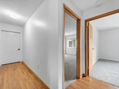 16 Bayberry Lane South Burlington VT 05403