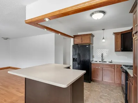 16 Bayberry Lane South Burlington VT 05403
