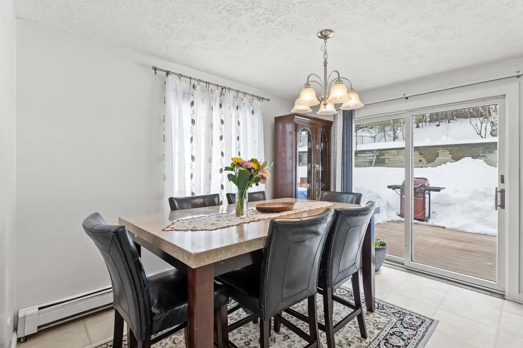 109 Weston Road Manchester NH 03103