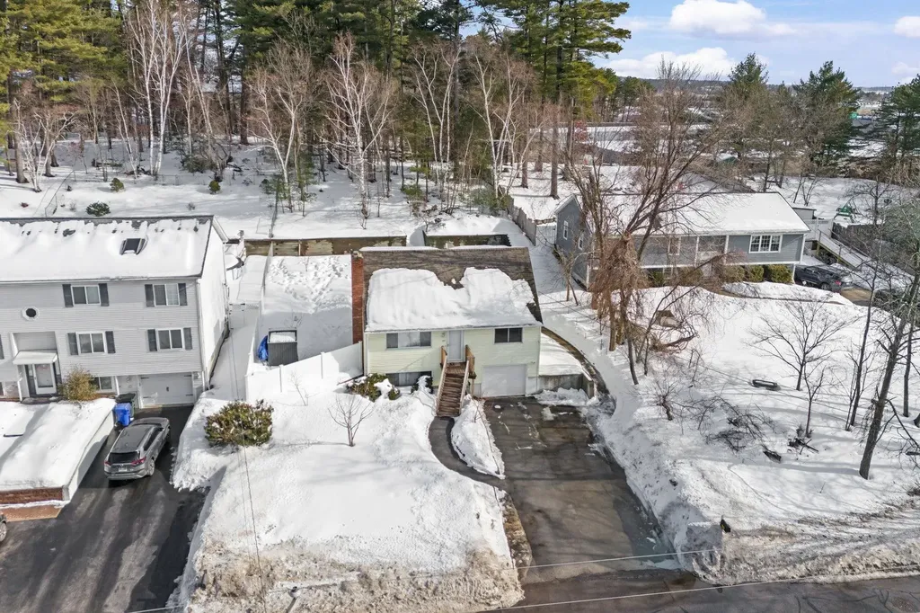 109 Weston Road Manchester NH 03103