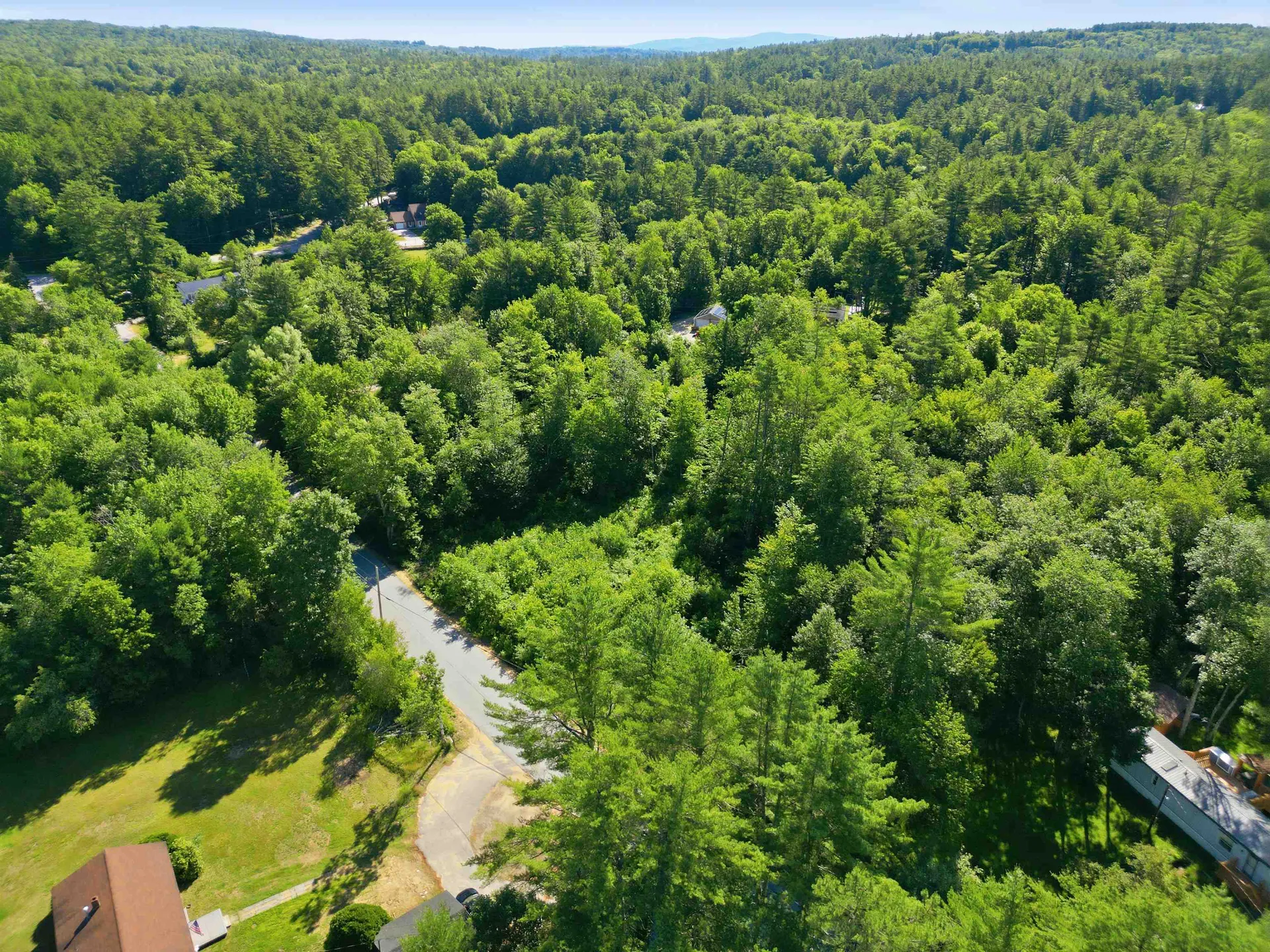 Ricker Road Loudon NH 03307