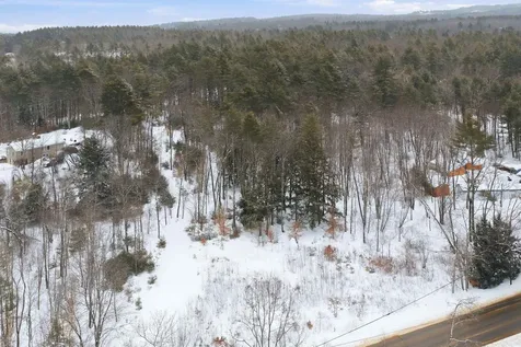 Ricker Road Loudon NH 03307