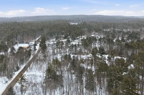 Ricker Road Loudon NH 03307