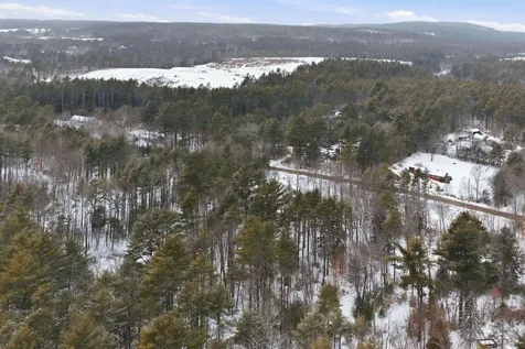 Ricker Road Loudon NH 03307