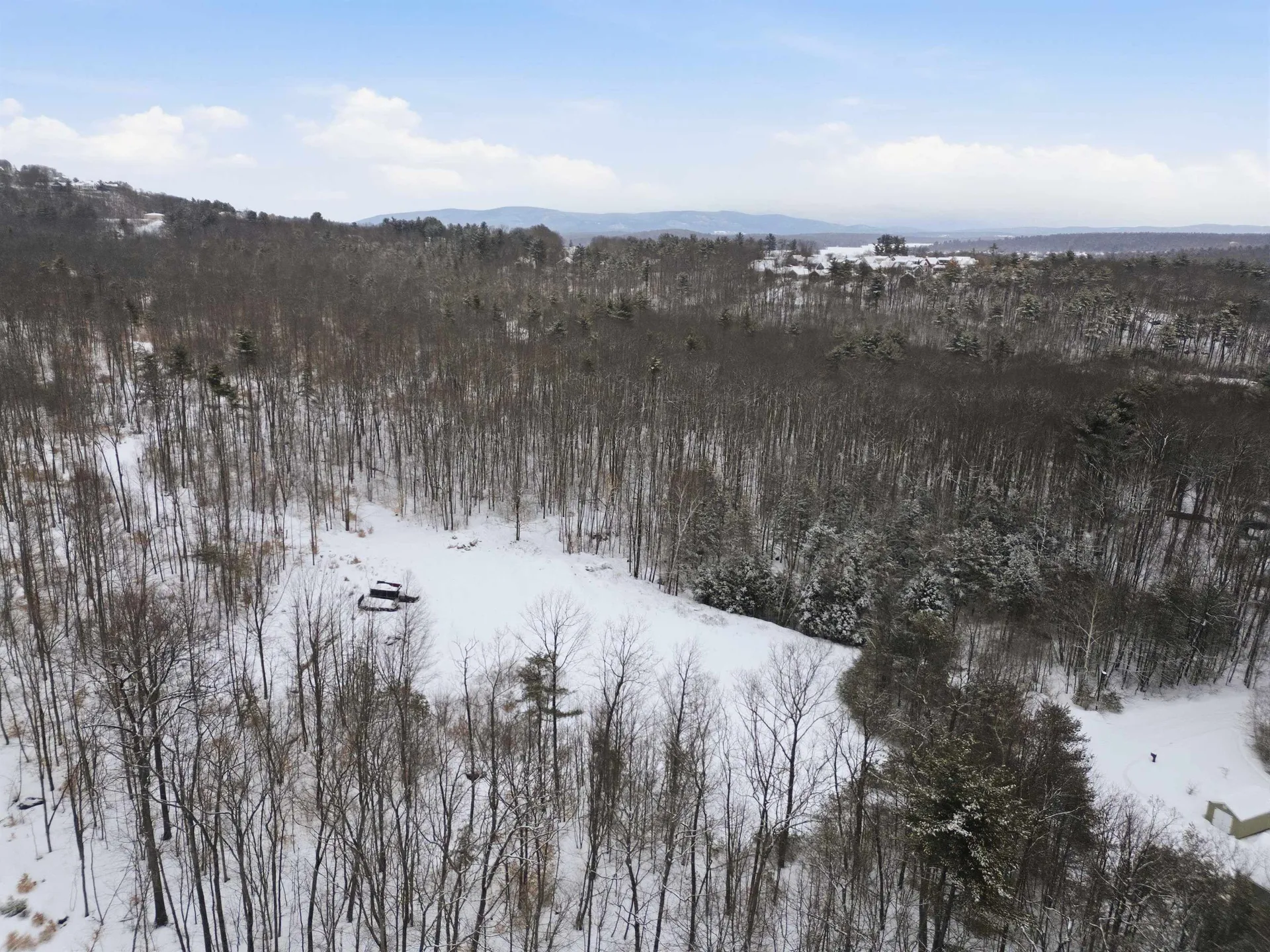 33 Marcia Ann Way Laconia NH 03246