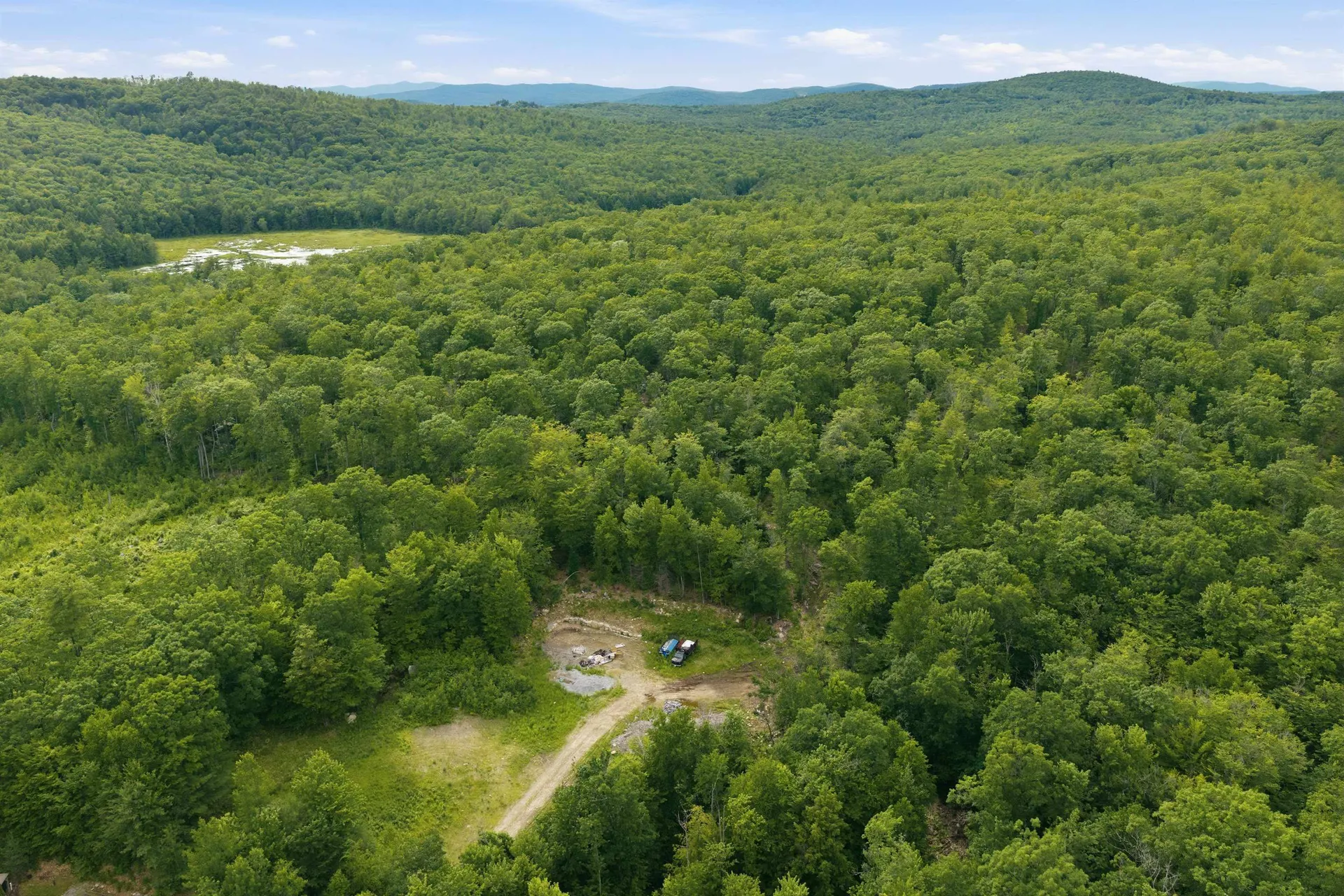 33 Marcia Ann Way Laconia NH 03246