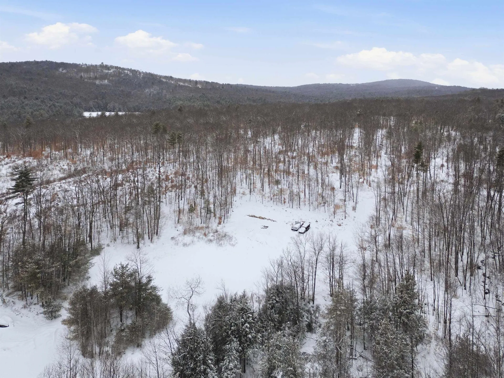 33 Marcia Ann Way Laconia NH 03246