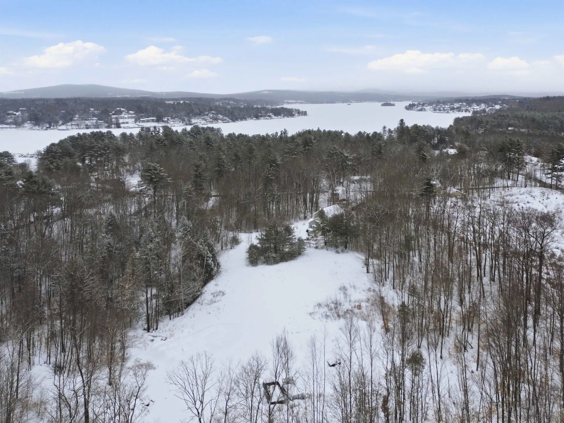 33 Marcia Ann Way Laconia NH 03246