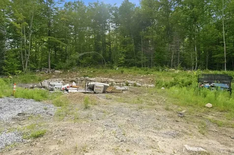 33 Marcia Ann Way Laconia NH 03246