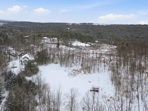 33 Marcia Ann Way Laconia NH 03246