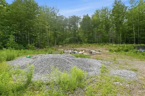 33 Marcia Ann Way Laconia NH 03246