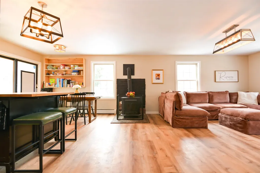 185 Berry River Road Barrington NH 03825