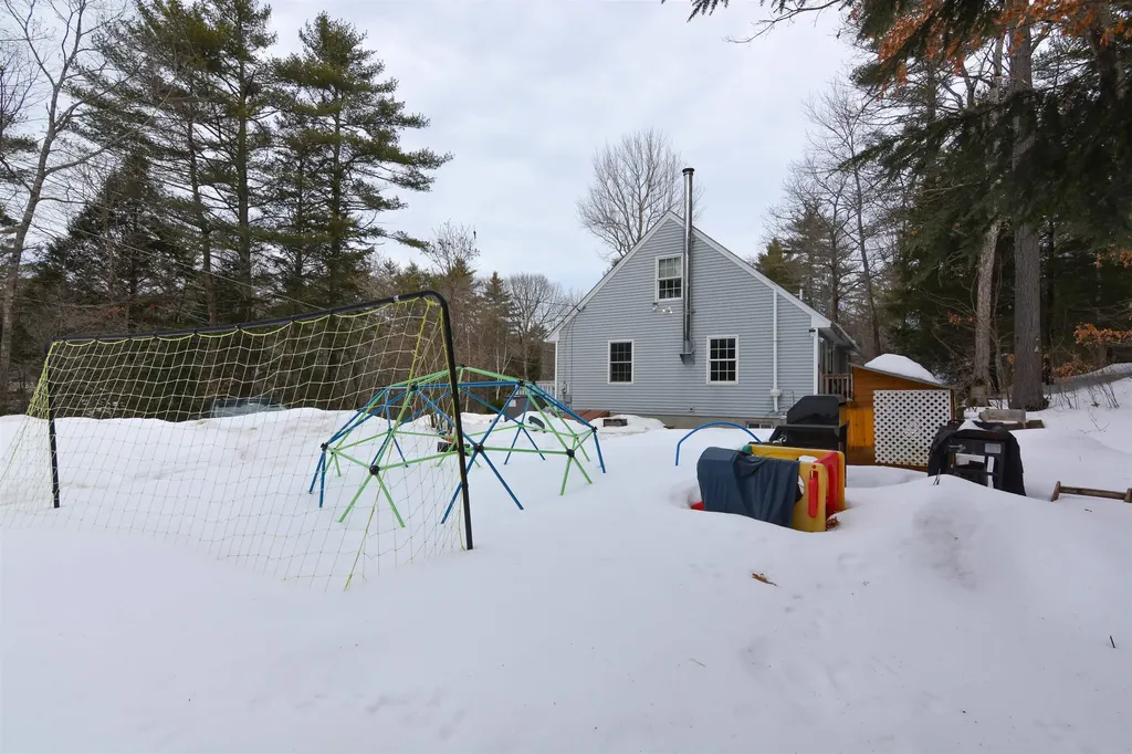 185 Berry River Road Barrington NH 03825