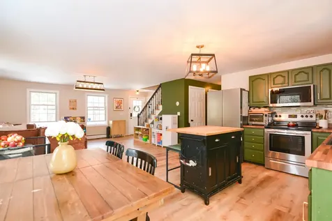 185 Berry River Road Barrington NH 03825