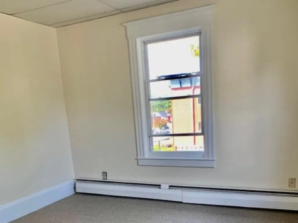 22 Tracy Street Lebanon NH 03784