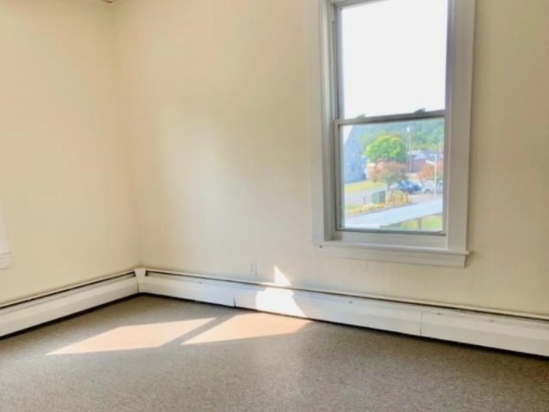 22 Tracy Street Lebanon NH 03784