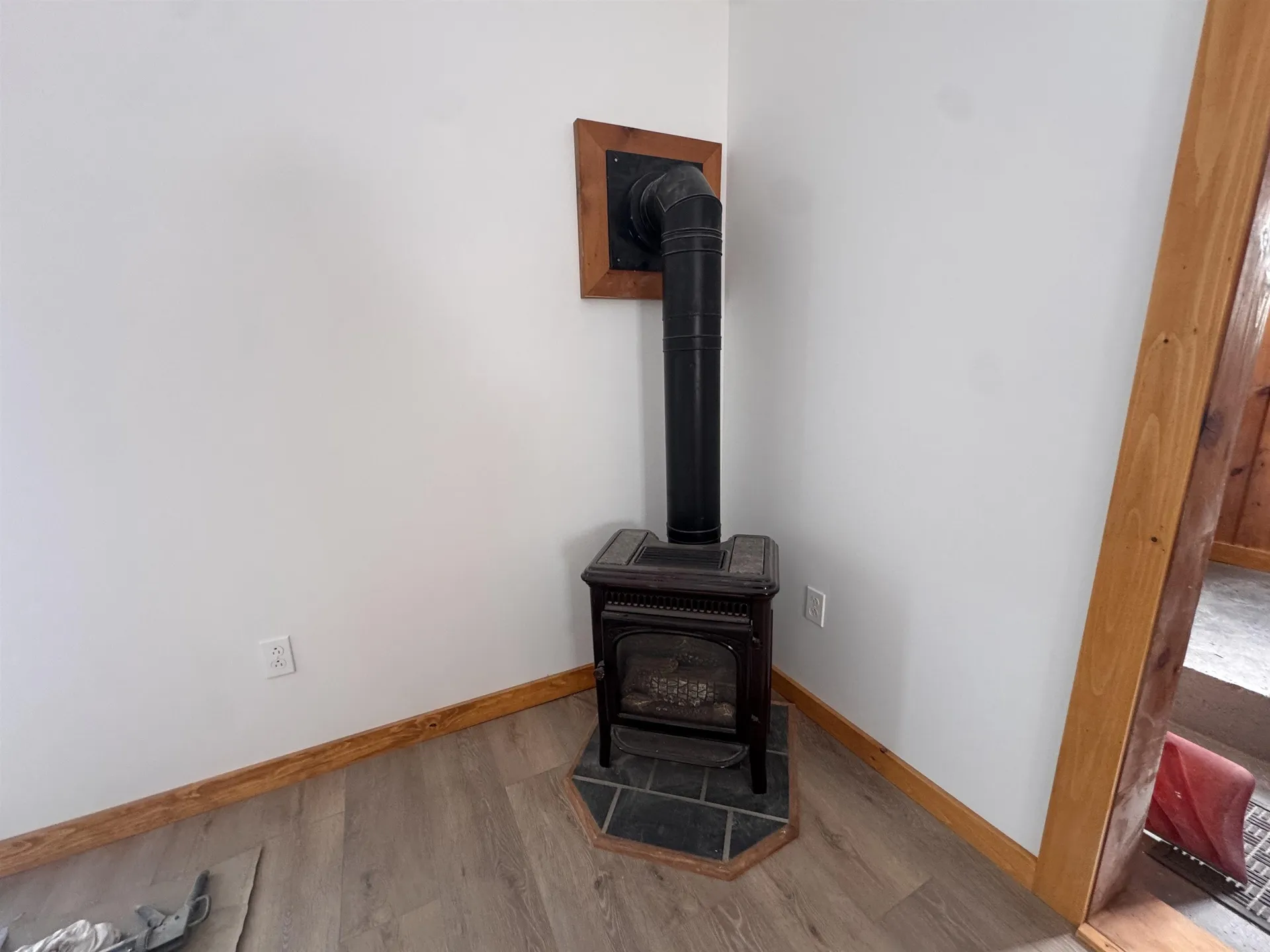 64 Hillside Road Warren VT 05674