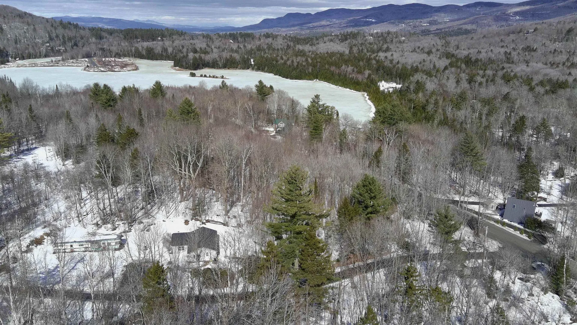 64 Hillside Road Warren VT 05674