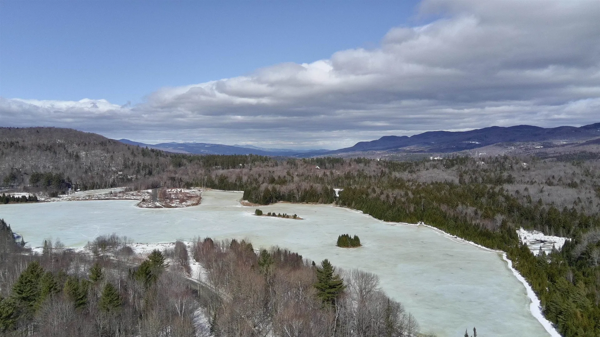 64 Hillside Road Warren VT 05674