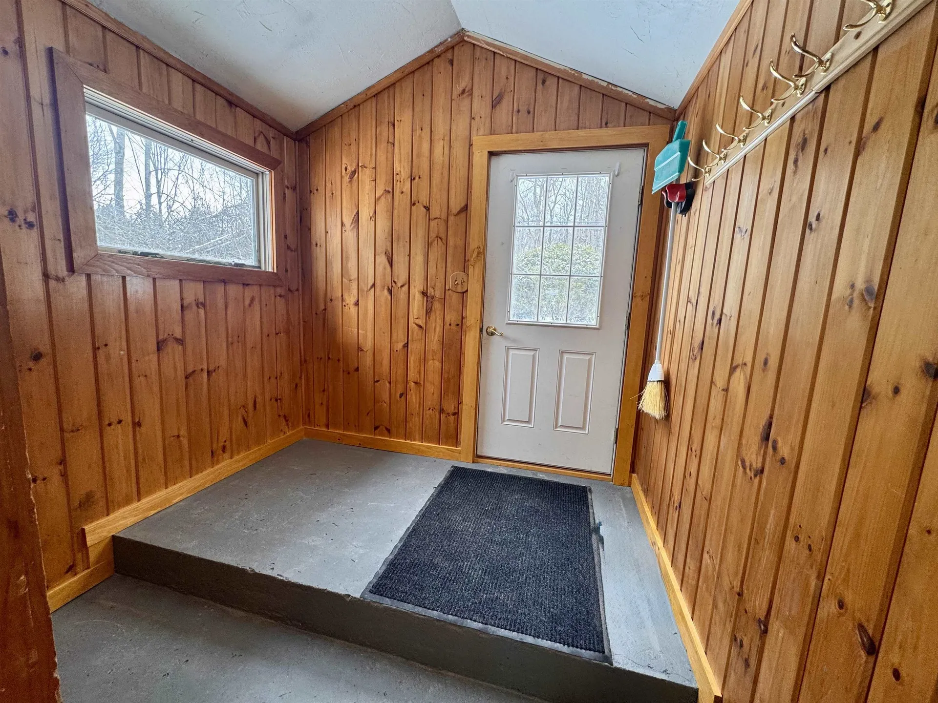64 Hillside Road Warren VT 05674