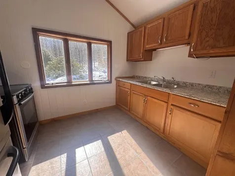 64 Hillside Road Warren VT 05674