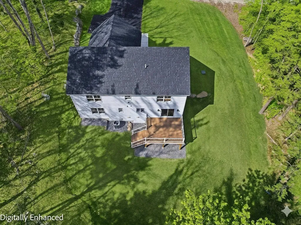 23 Bessie Leavitt Lane New Boston NH 03070