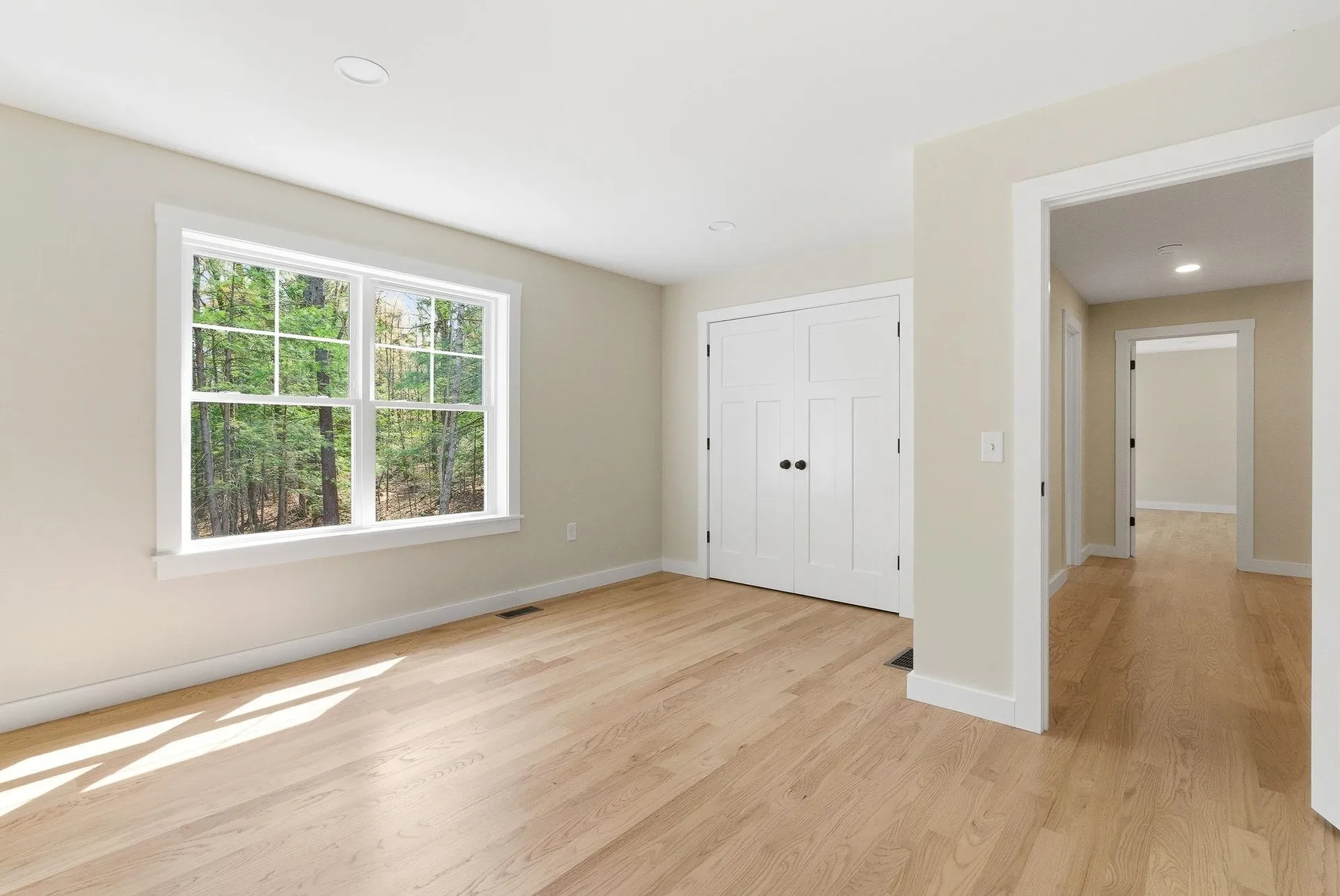 23 Bessie Leavitt Lane New Boston NH 03070