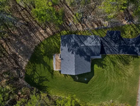 23 Bessie Leavitt Lane New Boston NH 03070