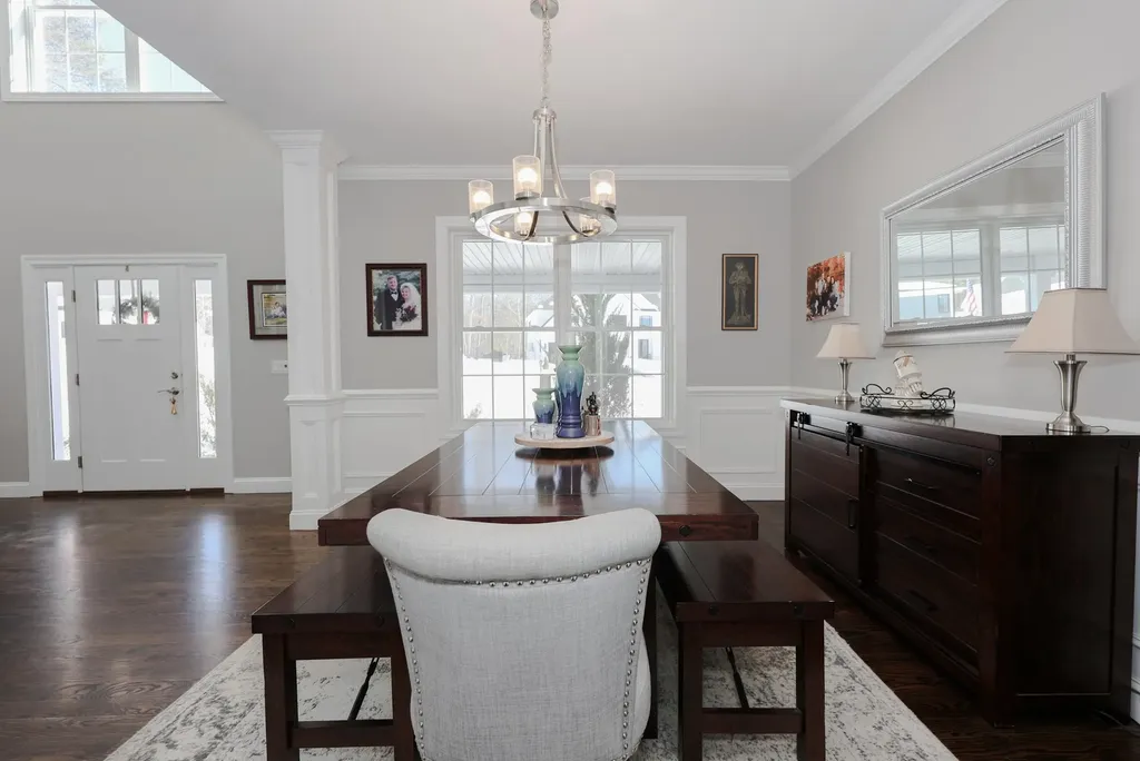 18 Highclere Road Windham NH 03087