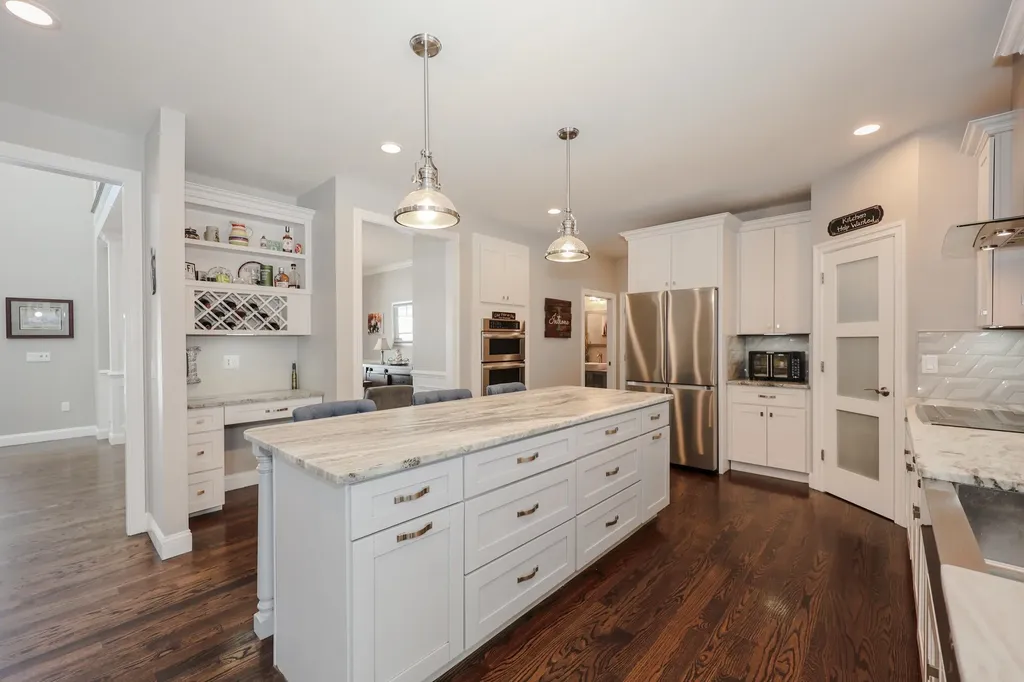 18 Highclere Road Windham NH 03087