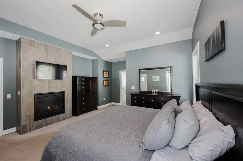 18 Highclere Road Windham NH 03087