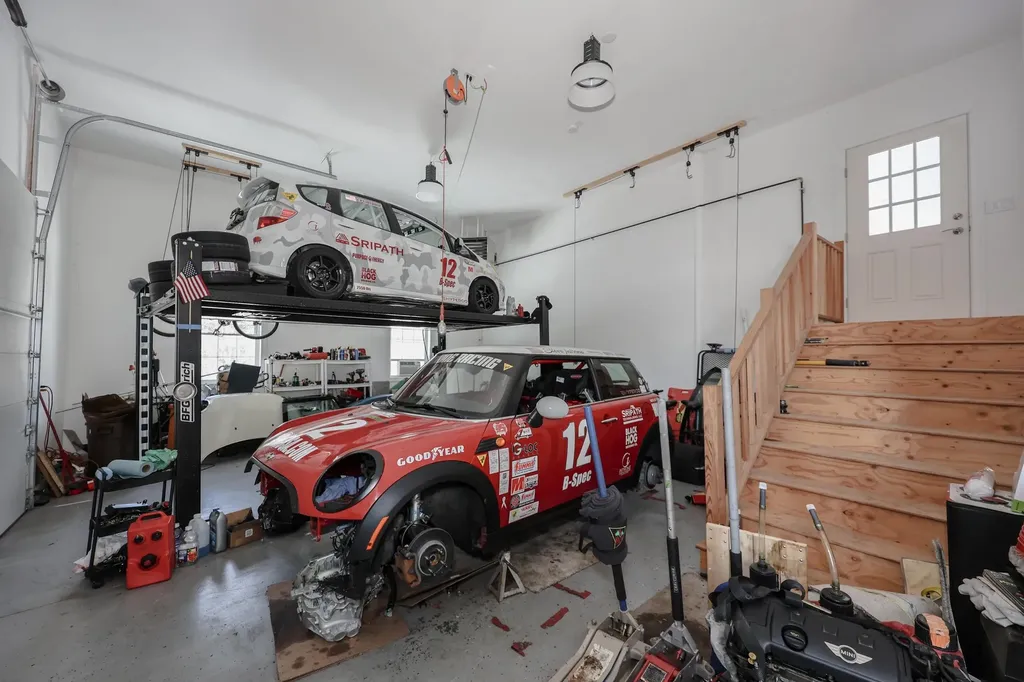 18 Highclere Road Windham NH 03087