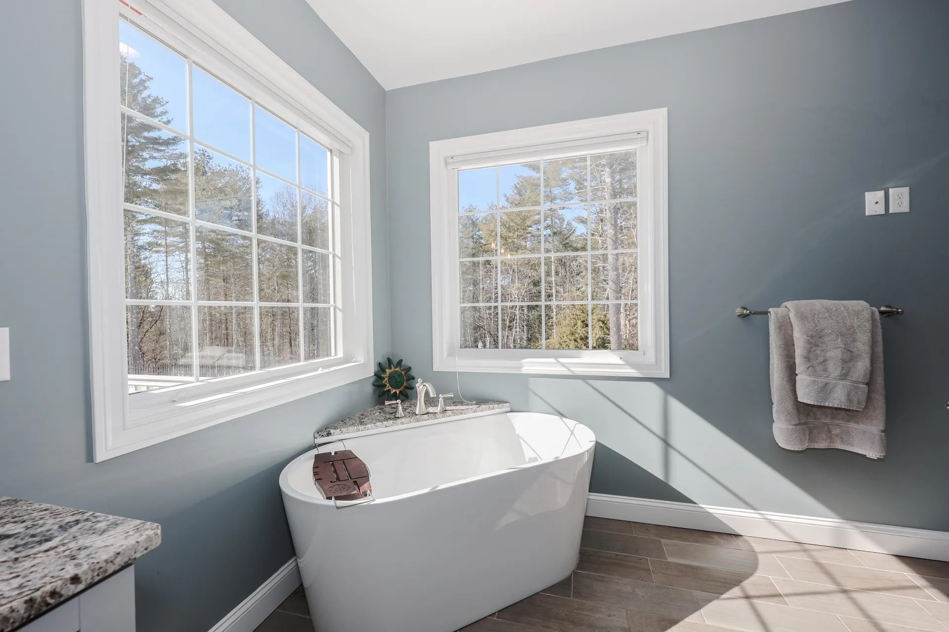 18 Highclere Road Windham NH 03087