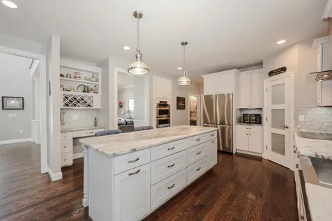 18 Highclere Road Windham NH 03087