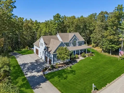 18 Highclere Road Windham NH 03087