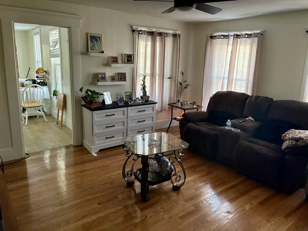 346 Lake Avenue Manchester NH 03103