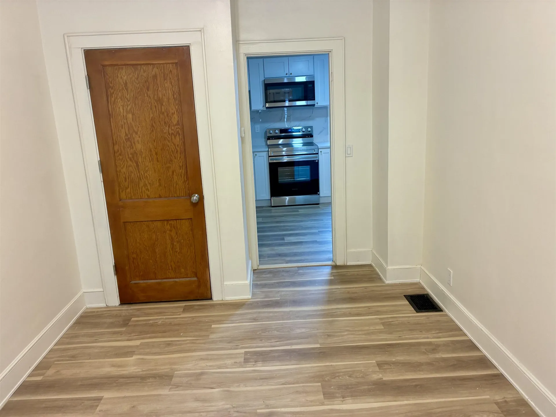 346 Lake Avenue Manchester NH 03103
