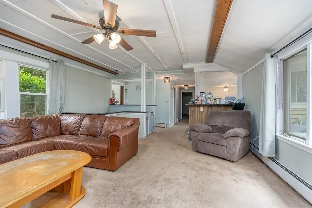 3 Spruce Cove Road Northwood NH 03261