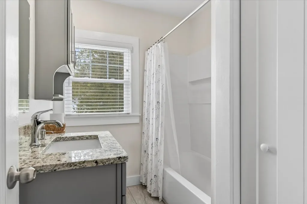 2222 West Street Proctor VT 05765