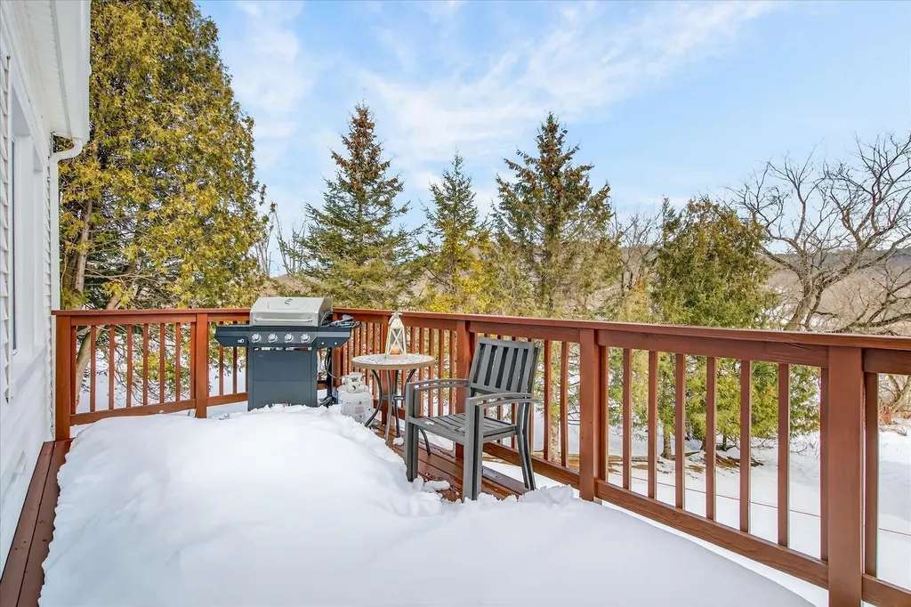 2222 West Street Proctor VT 05765