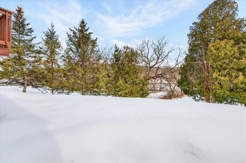 2222 West Street Proctor VT 05765