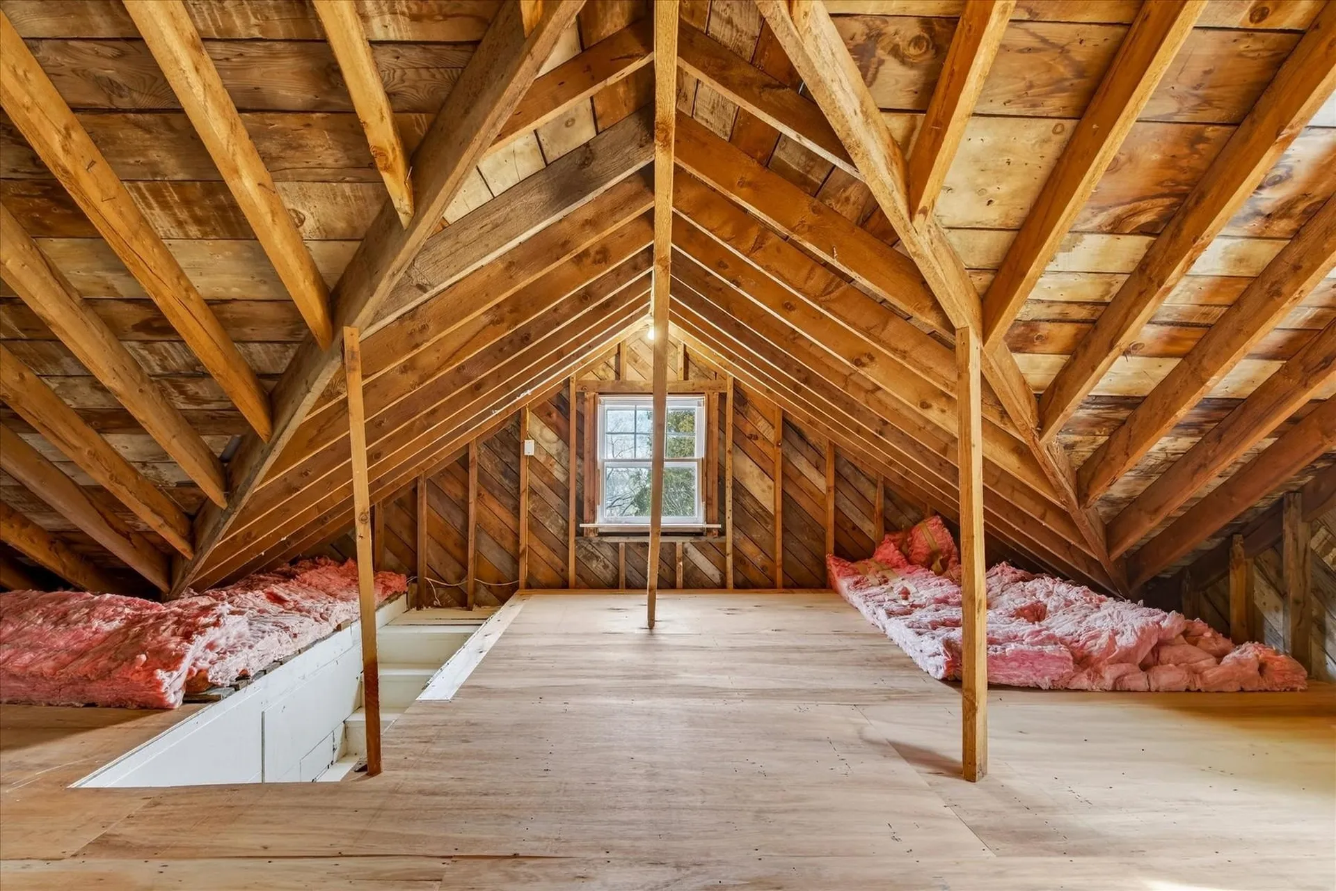 2222 West Street Proctor VT 05765