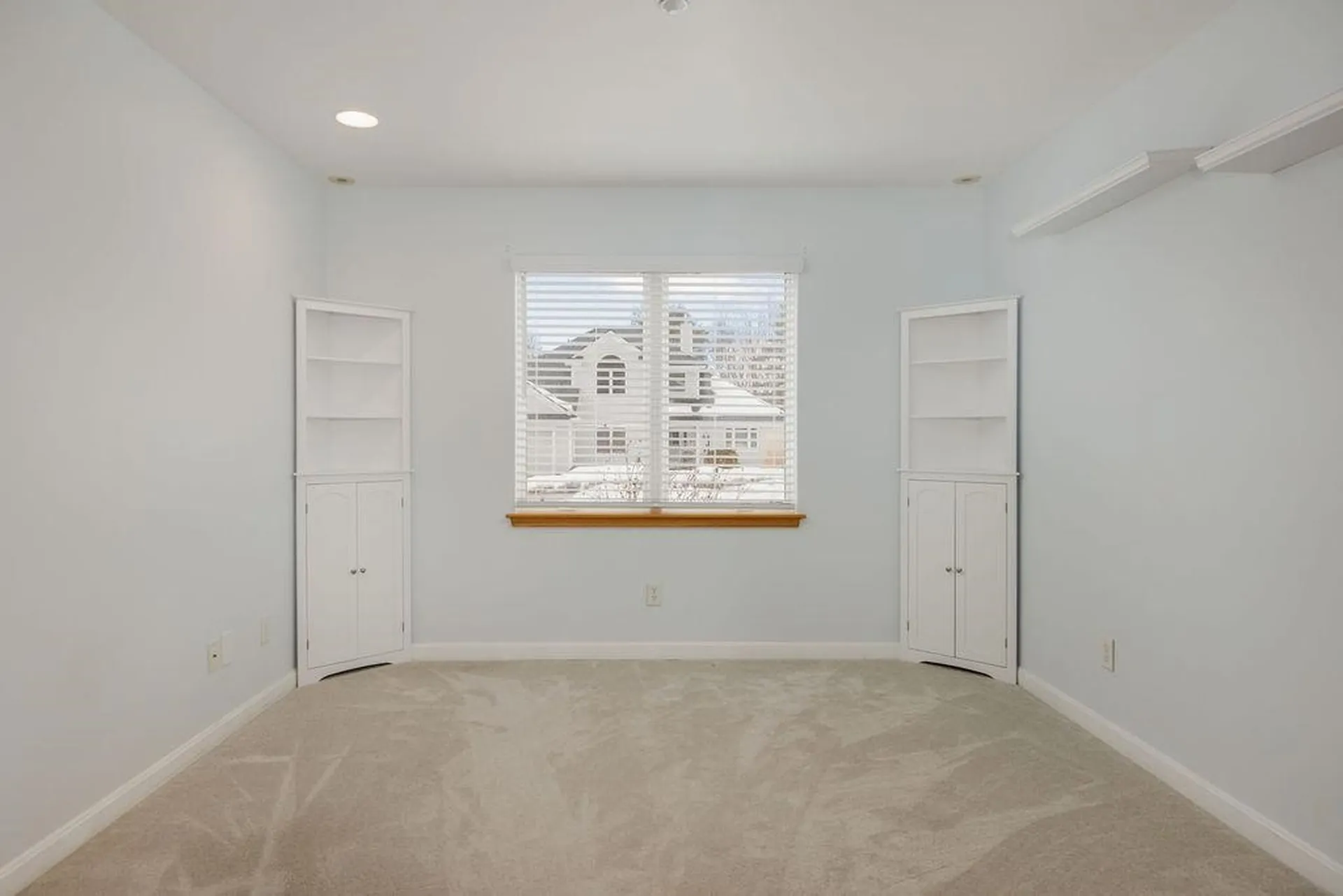 78 Apple Blossom Drive Lebanon NH 03784