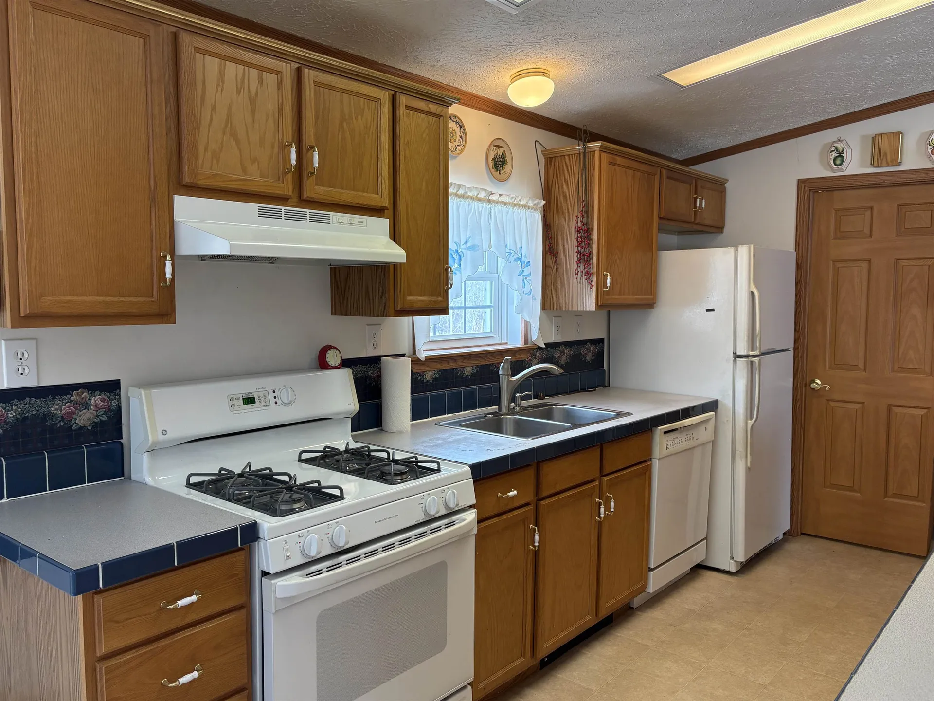 2760 Lakeview Drive North Hero VT 05474