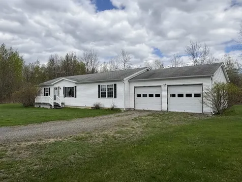 2760 Lakeview Drive North Hero VT 05474