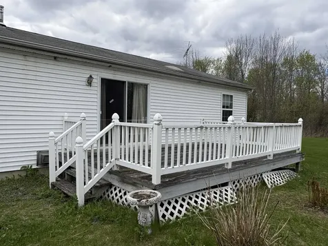 2760 Lakeview Drive North Hero VT 05474