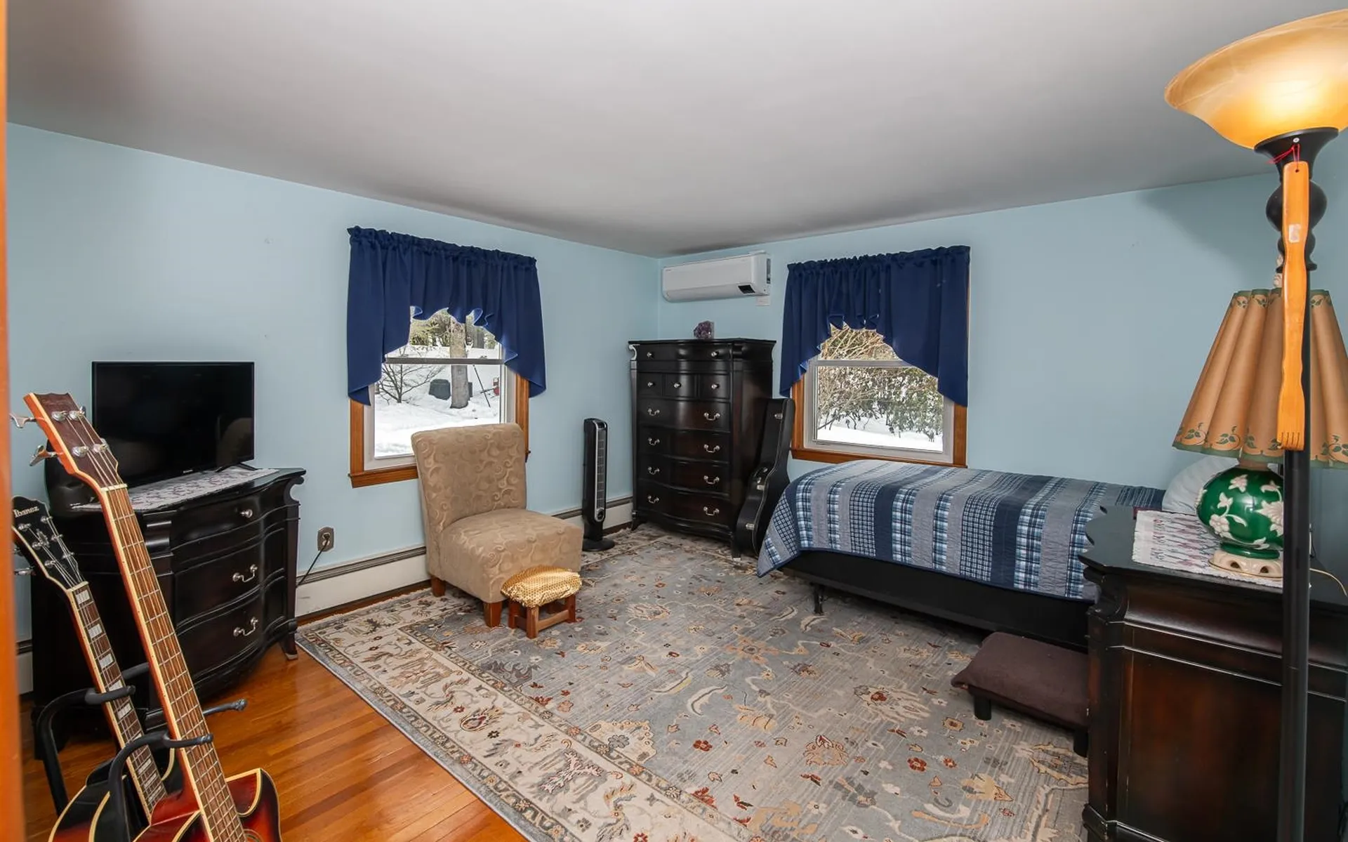 169 Central Street Hudson NH 03051