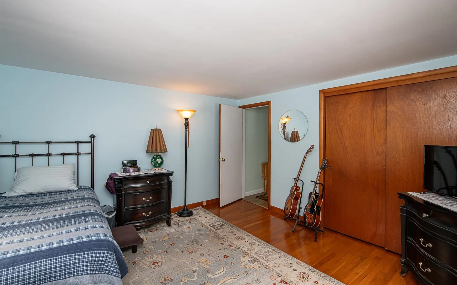 169 Central Street Hudson NH 03051