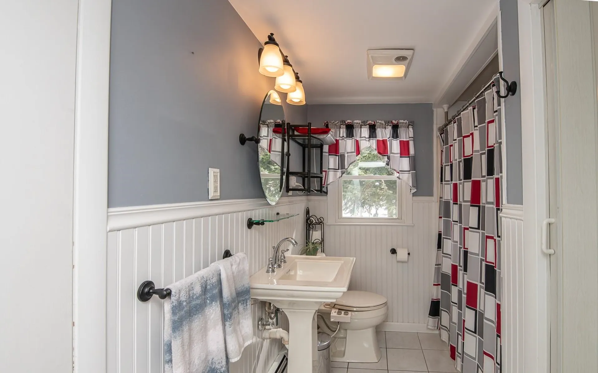 169 Central Street Hudson NH 03051