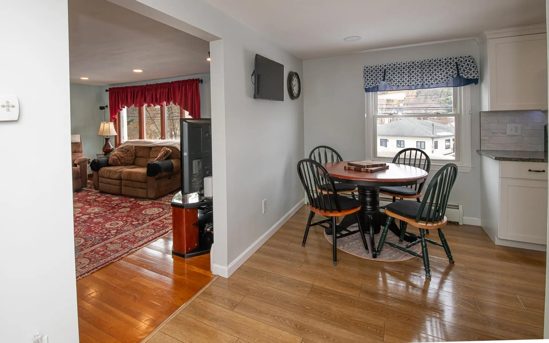 169 Central Street Hudson NH 03051